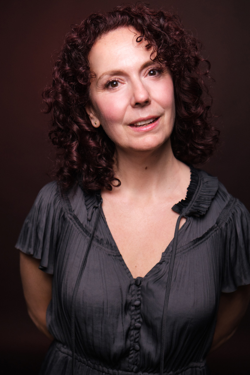 2024 Meg MacCary Headshot 1